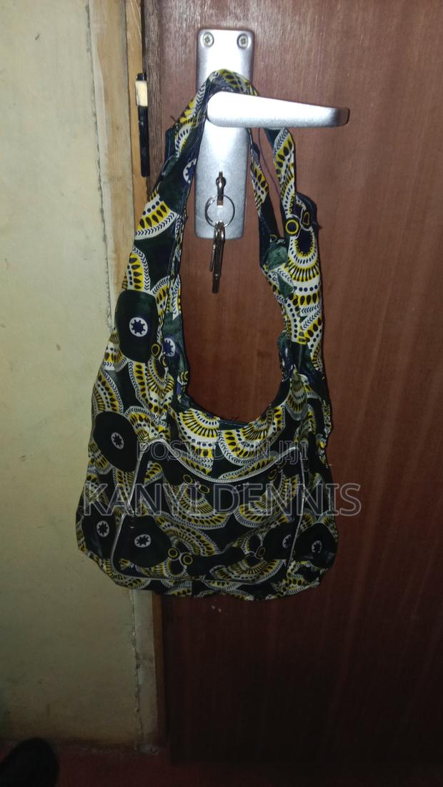 I Am Selling Bags