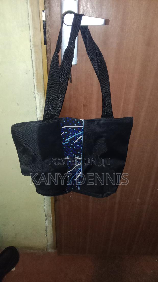 I Am Selling Bags - thumbnail 3