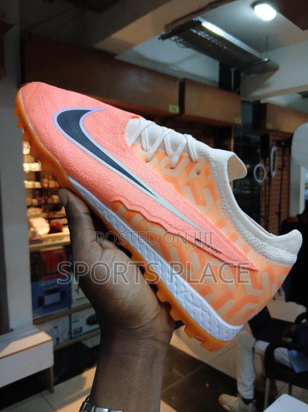 Phantom Gx Orange Elite Turf Football Boots - main view