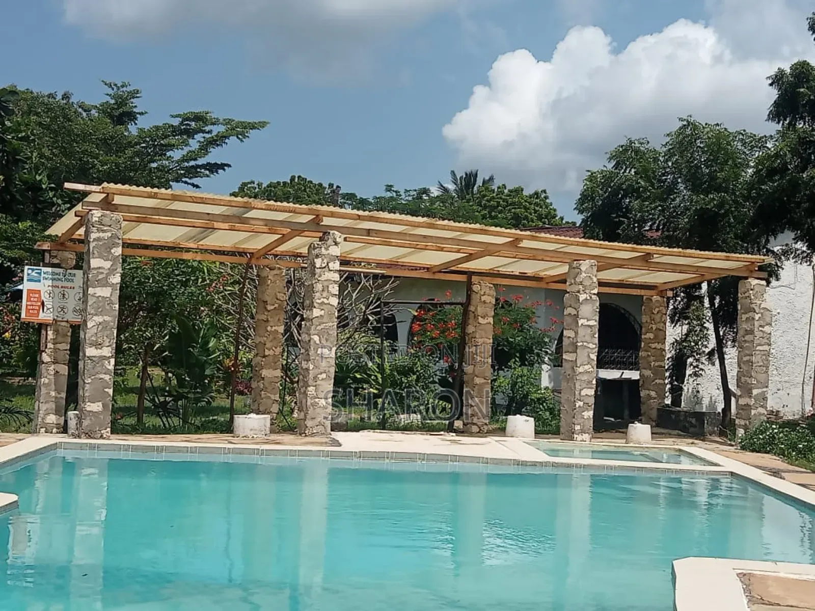 Furnished 4bdrm Villa in Tiwi Sport for rent