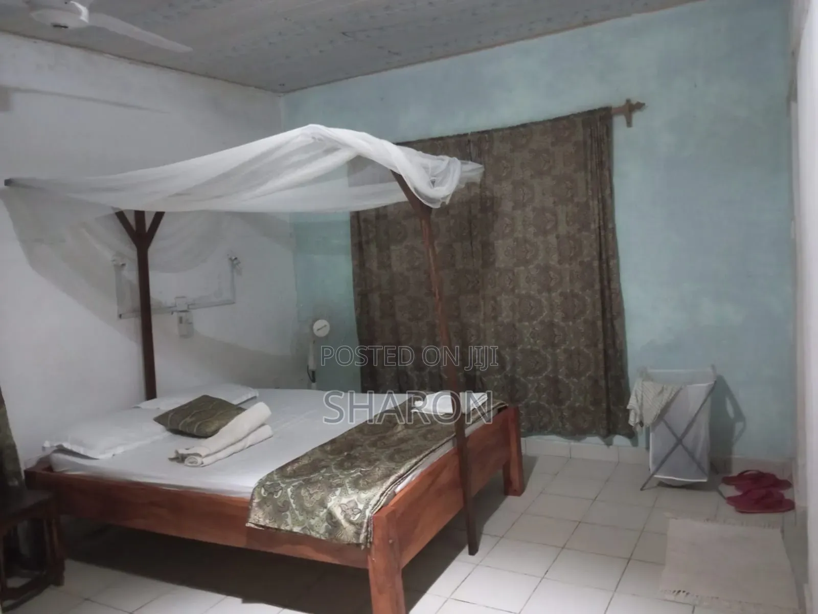 Furnished 4bdrm Villa in Tiwi Sport for rent