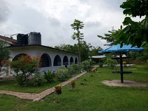 Furnished 4bdrm Villa in Tiwi Sport for rent