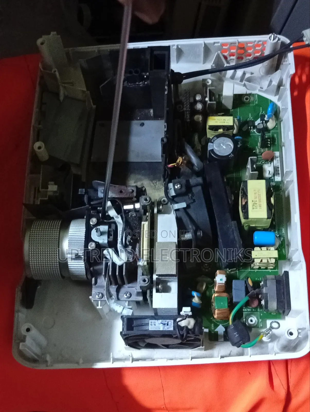 Complete Projector Repair Maintenance – Trusted Experts