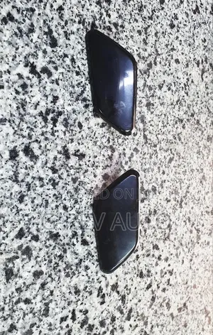 Mitsubishi Outlander 2016 Washer Jet Covers.