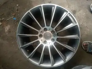 17-Inch Rims for Mercedes-Benz – Premium Quality Stylish Fit
