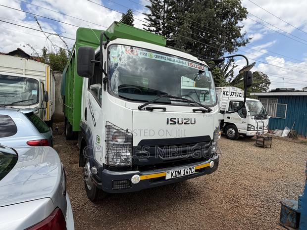 Isuzu Frr90 Open Body - thumbnail 4