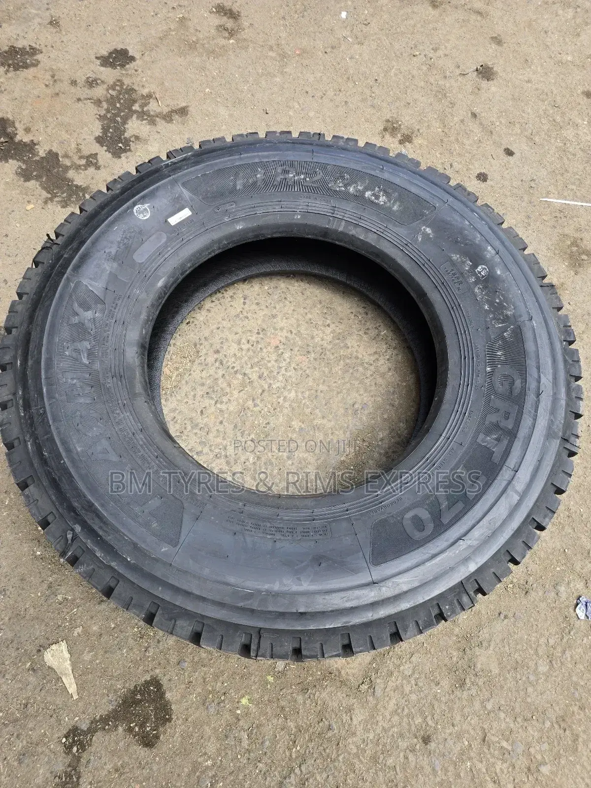 11 R22. 5 Trackmax Tyres (Diff) Commercial.
