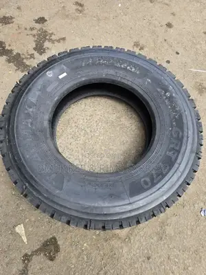 11 R22. 5 Trackmax Tyres (Diff) Commercial.