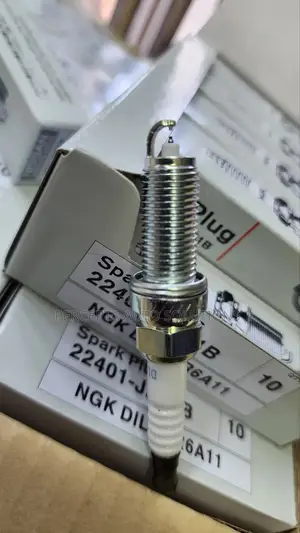 Nissan Note/Tiida Genuine Denso Dilkar6a11 Spark Plugs(4pcs)