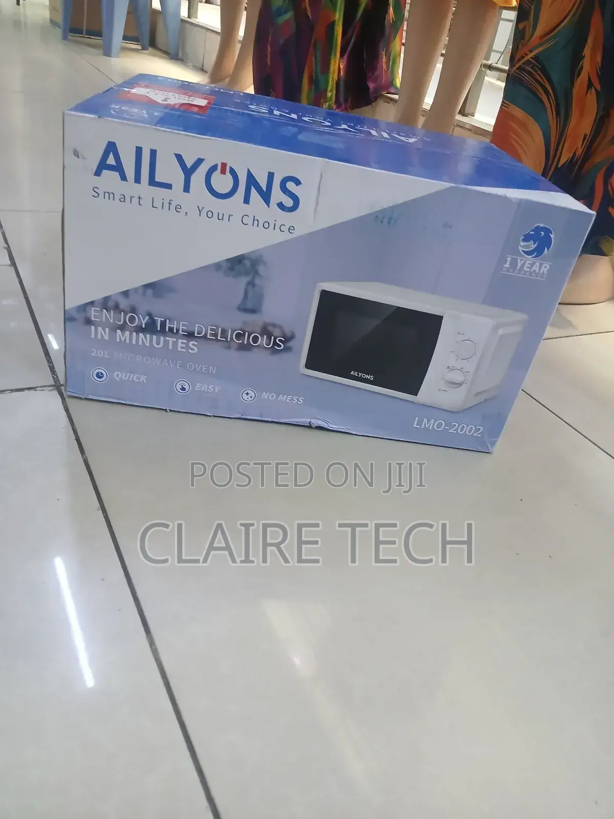 Ailyons 20 Litres Manual Microwave