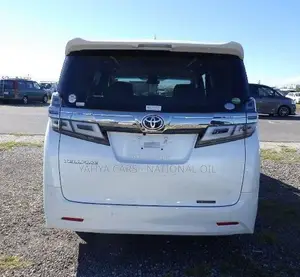 Toyota Vellfire 2019 White