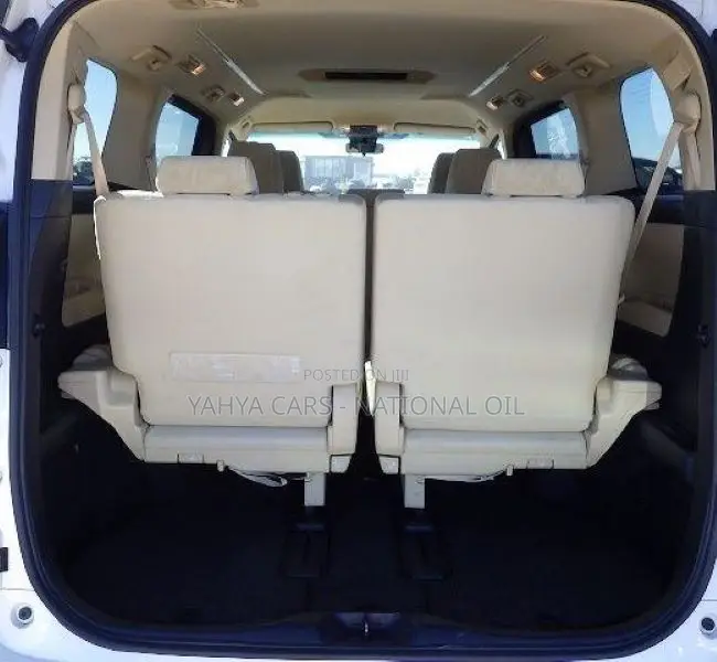 Toyota Vellfire 2019 White