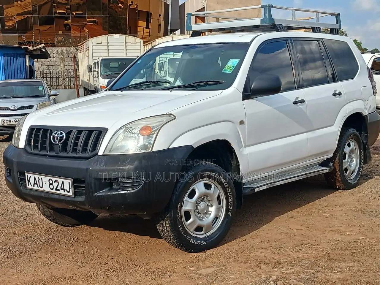 Toyota Land Cruiser Prado 2005 White