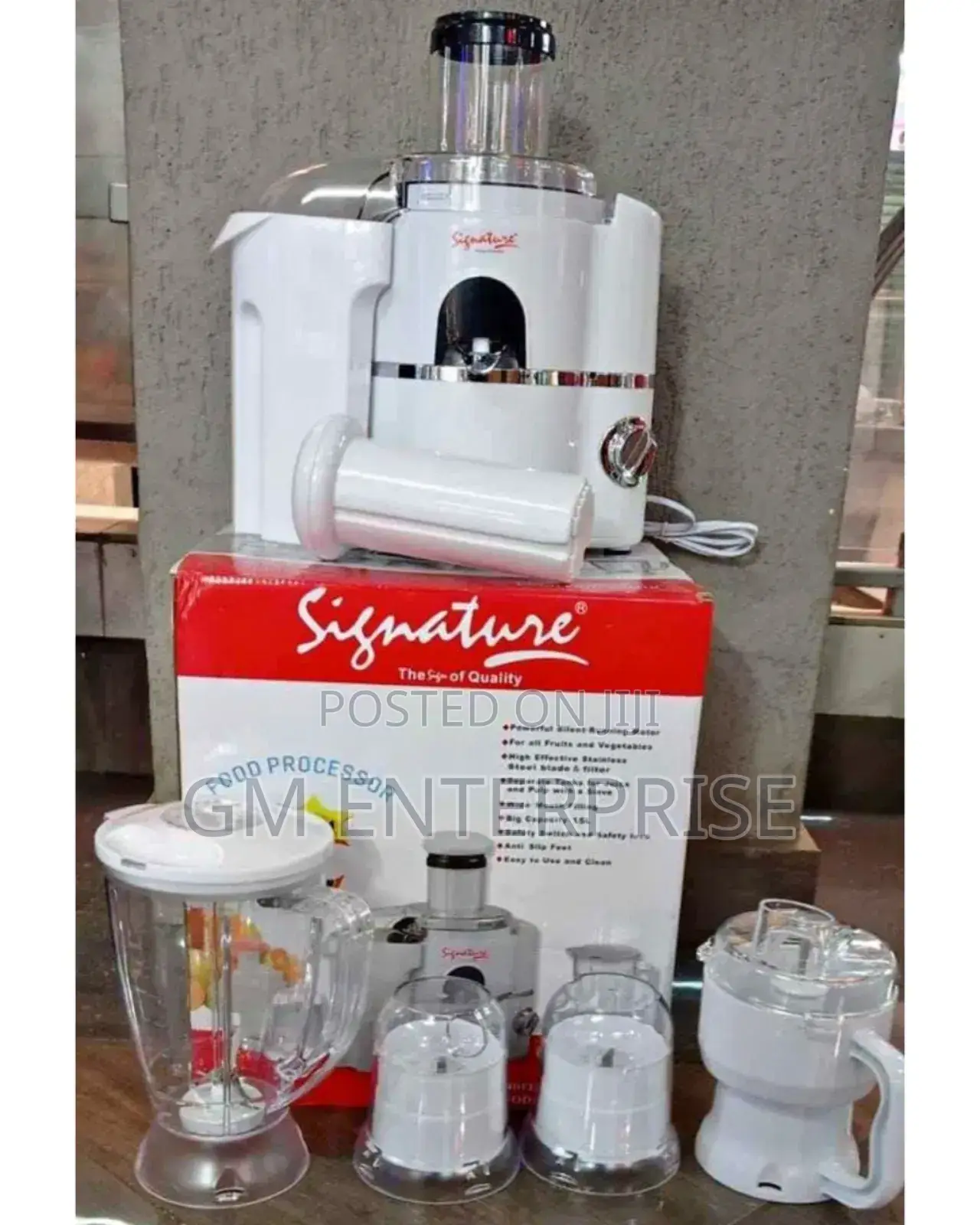 *Signature Food Processor Blender
