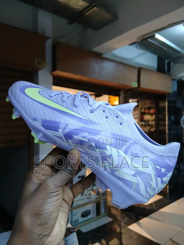 Air Zoom "Nike United" Football Soccer Cleats