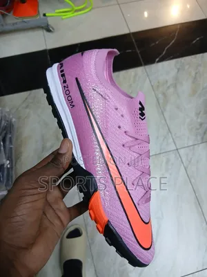 "Flamingo Pink" Mercurial Air Zoom Astro Football Boots