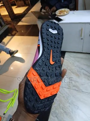 "Flamingo Pink" Mercurial Air Zoom Astro Football Boots