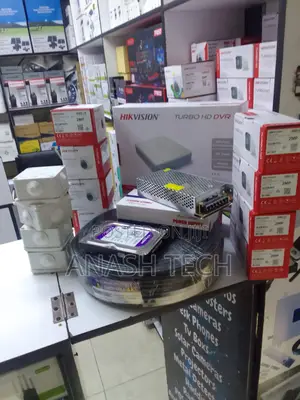 Full Kit 8 Channel Hikvision 8pc Ir 2mp Dome/Bullets Cameras