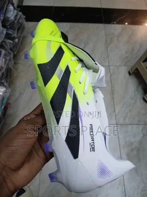 Predator Elite - "Predator Mode" Soccer Football Boots