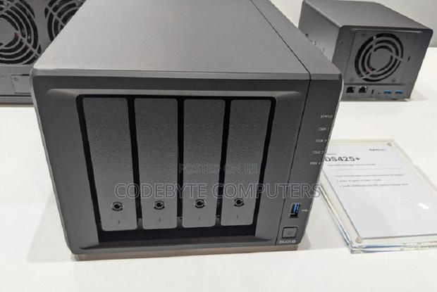 Synology Diskstation Ds425+ ( Can Use 3.5" , 2.5" And Nvme Disks)