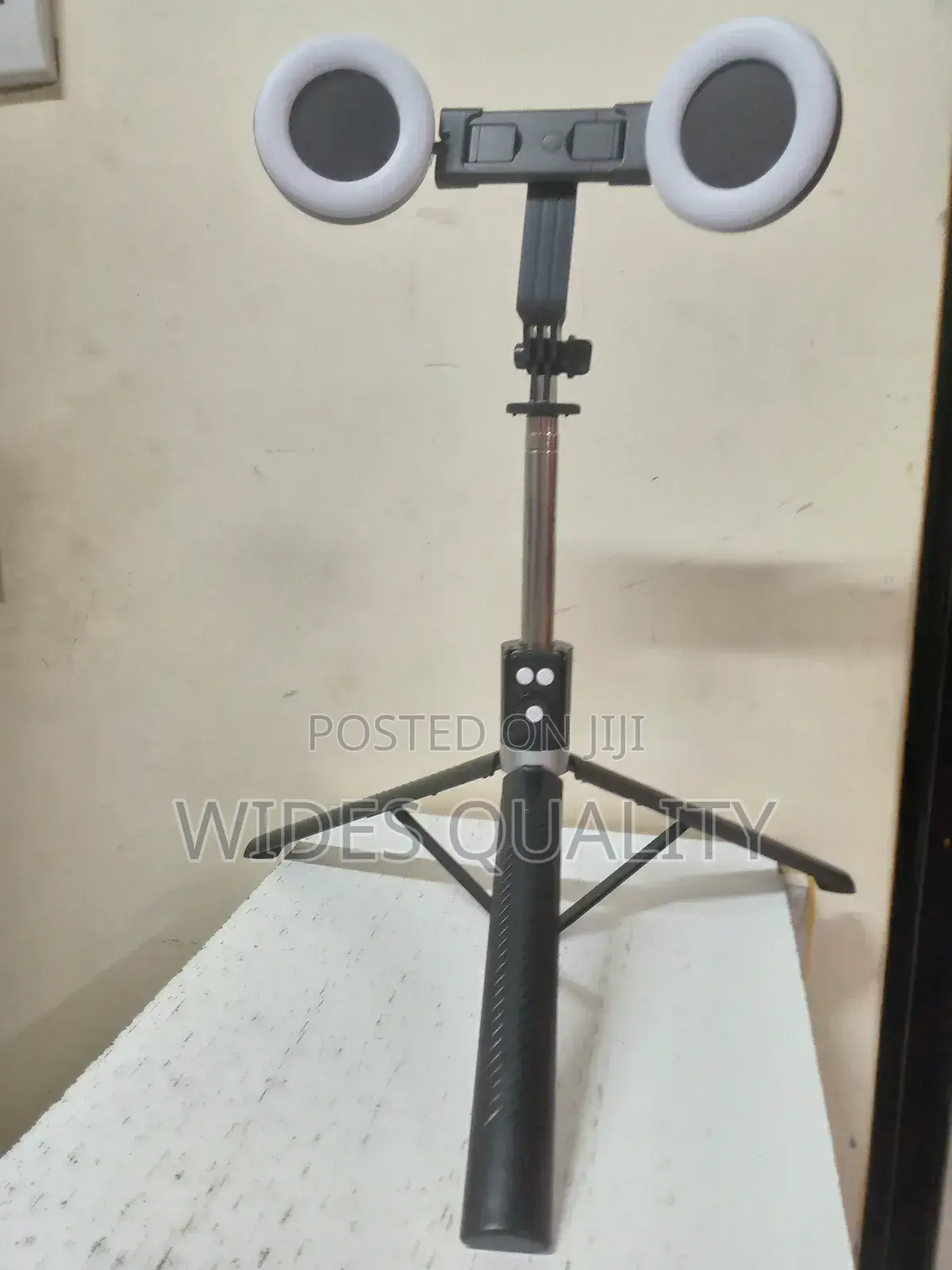 Selfie Stick Adjustable 1.7 Meters With Ring Light