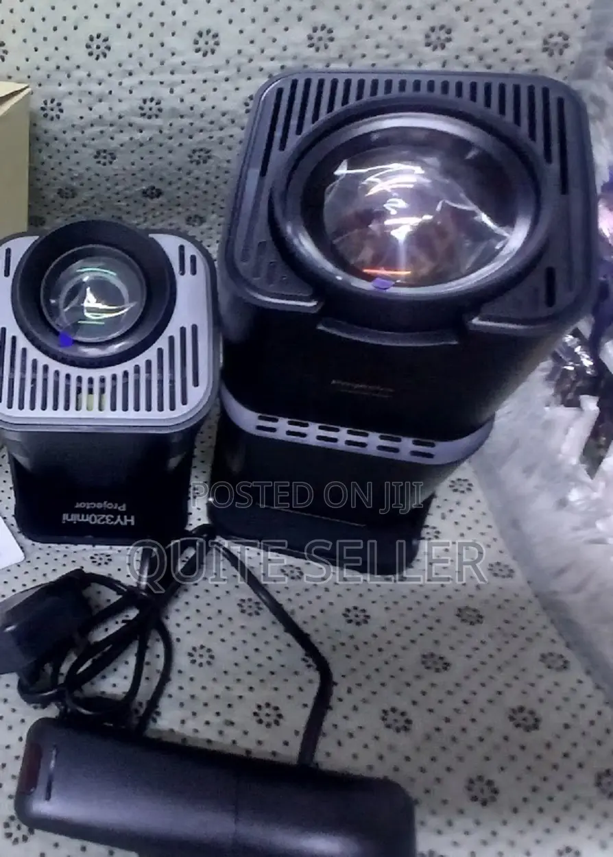 Hy320 Smart Android Projector 1920x1080p With Decoding Capability