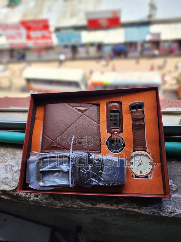 4 Set Men Gift Pack - thumbnail 2