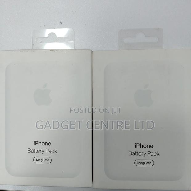 Brand New iPhone Battery Pack Wireless - thumbnail 2