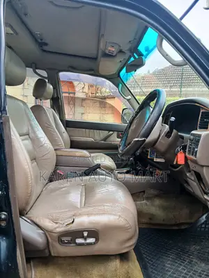Toyota Land Cruiser 90 1997 Green