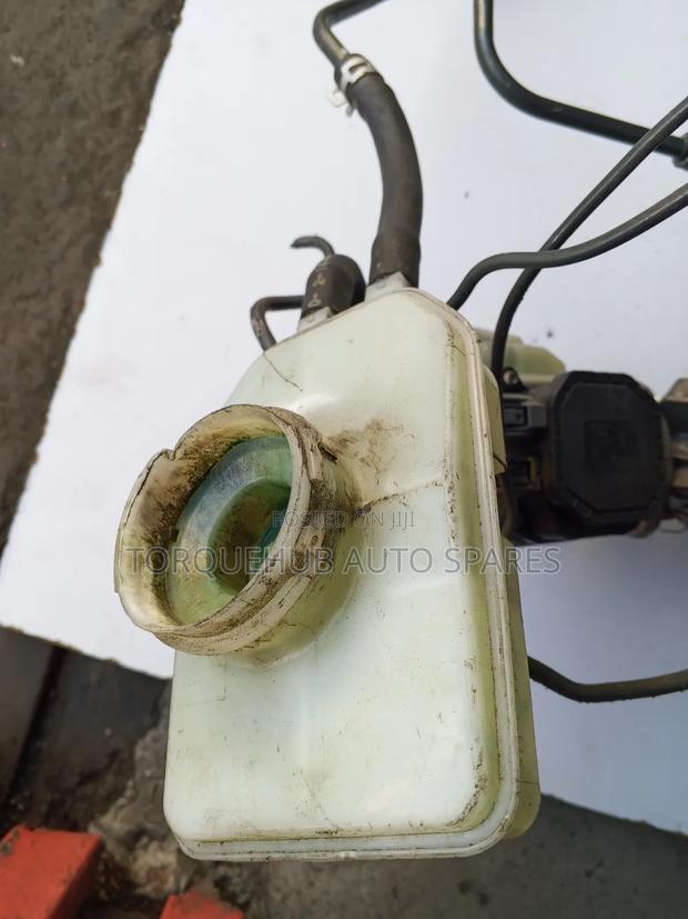 Honda Fit Hybrid Brake Master Cylinder - thumbnail 4