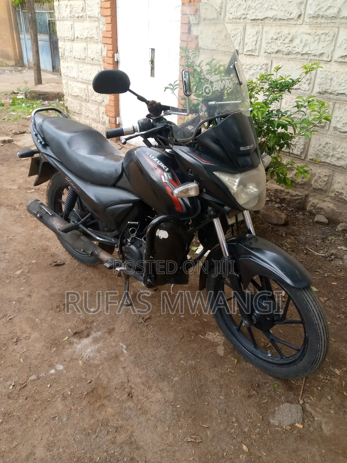 Suzuki 2012 Black