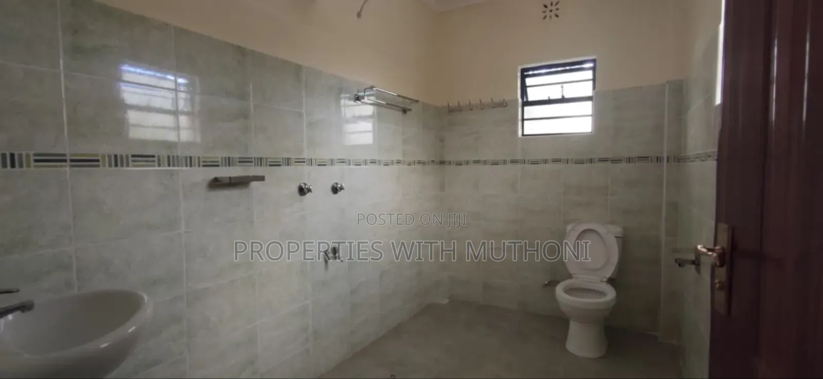 3bdrm Bungalow in Matasia for sale