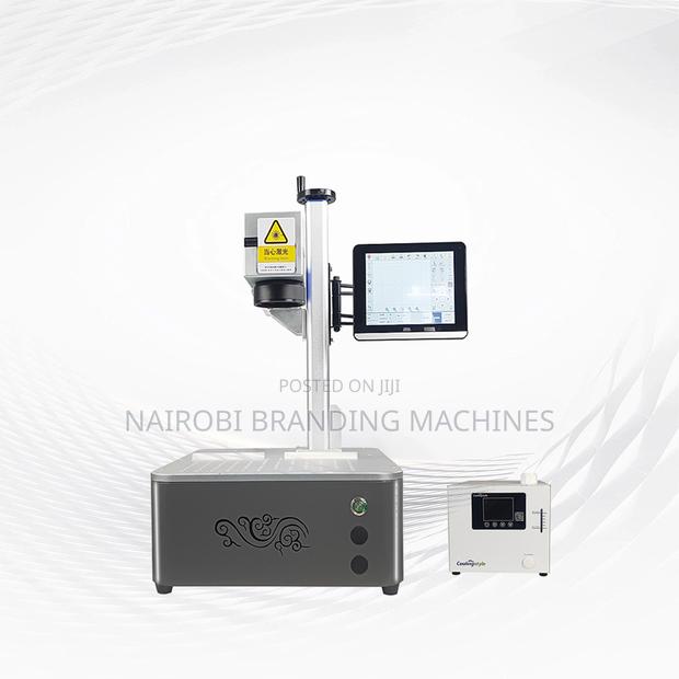 Cabinet Desktop Laser 20w Fiber Laser Marking Engraving Machine