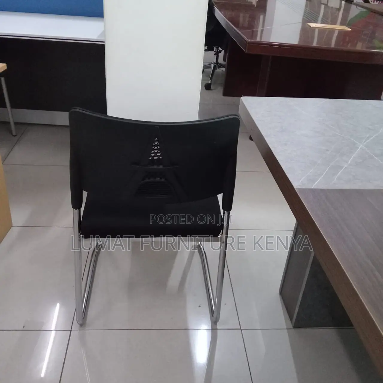 Chrome-Frame Mesh Visitors Chair