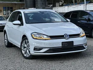 Volkswagen Golf TSI S FWD 2018 Pearl