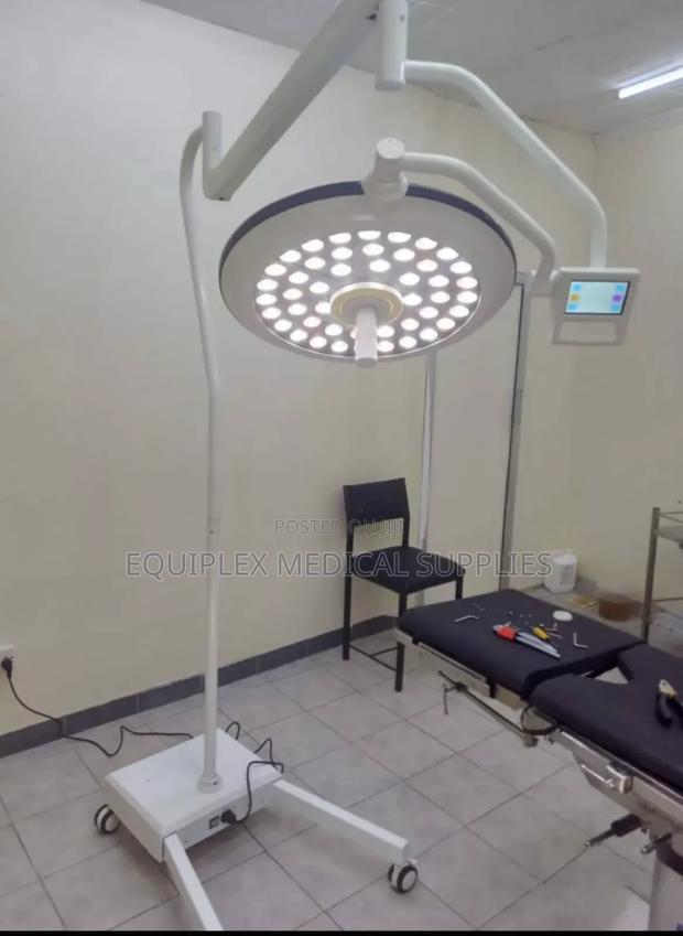 Led Mobile Theatre Light - main view