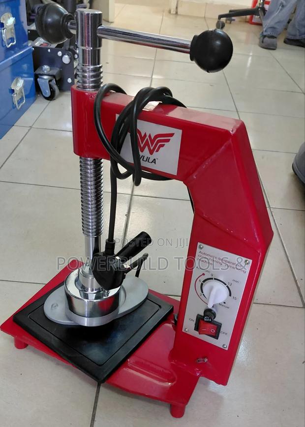 Small Tire Vulcanizing Machine 150°C To 180°C