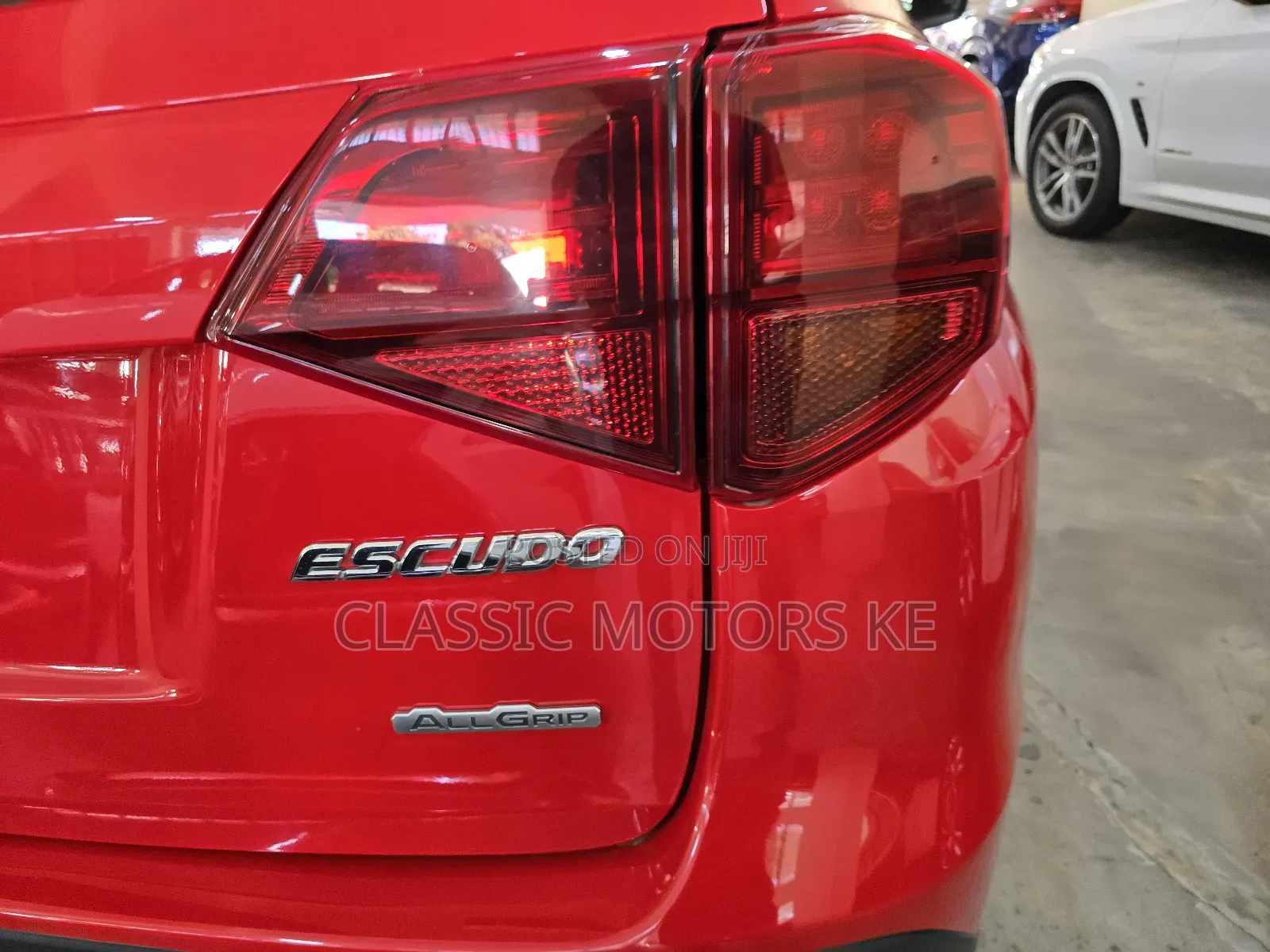 Suzuki Escudo 2019 Red