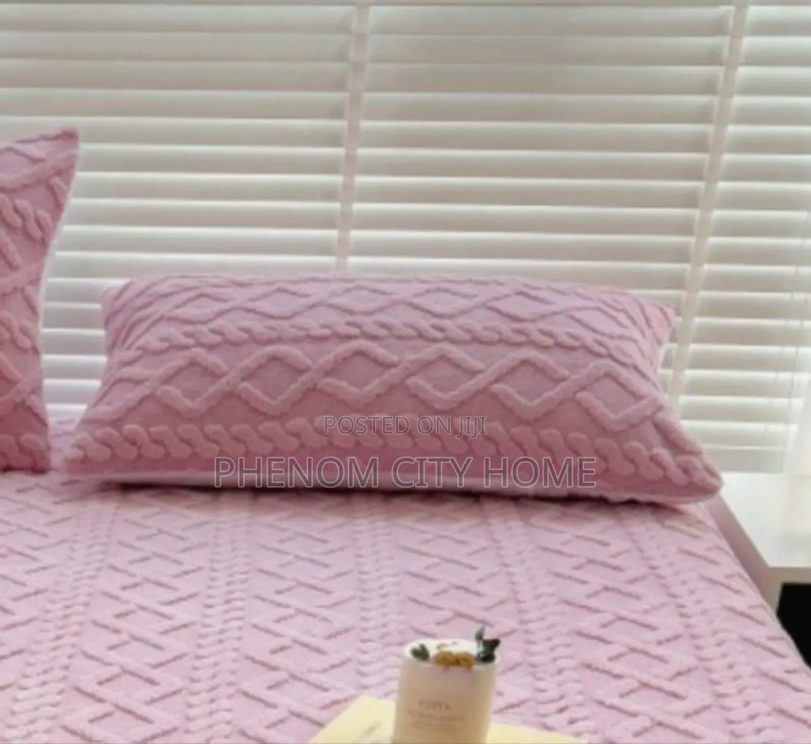 Sherpa Fitted Mattress Cover With Cases