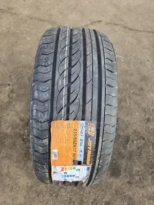 235 /50 R17 Centera Tyres.