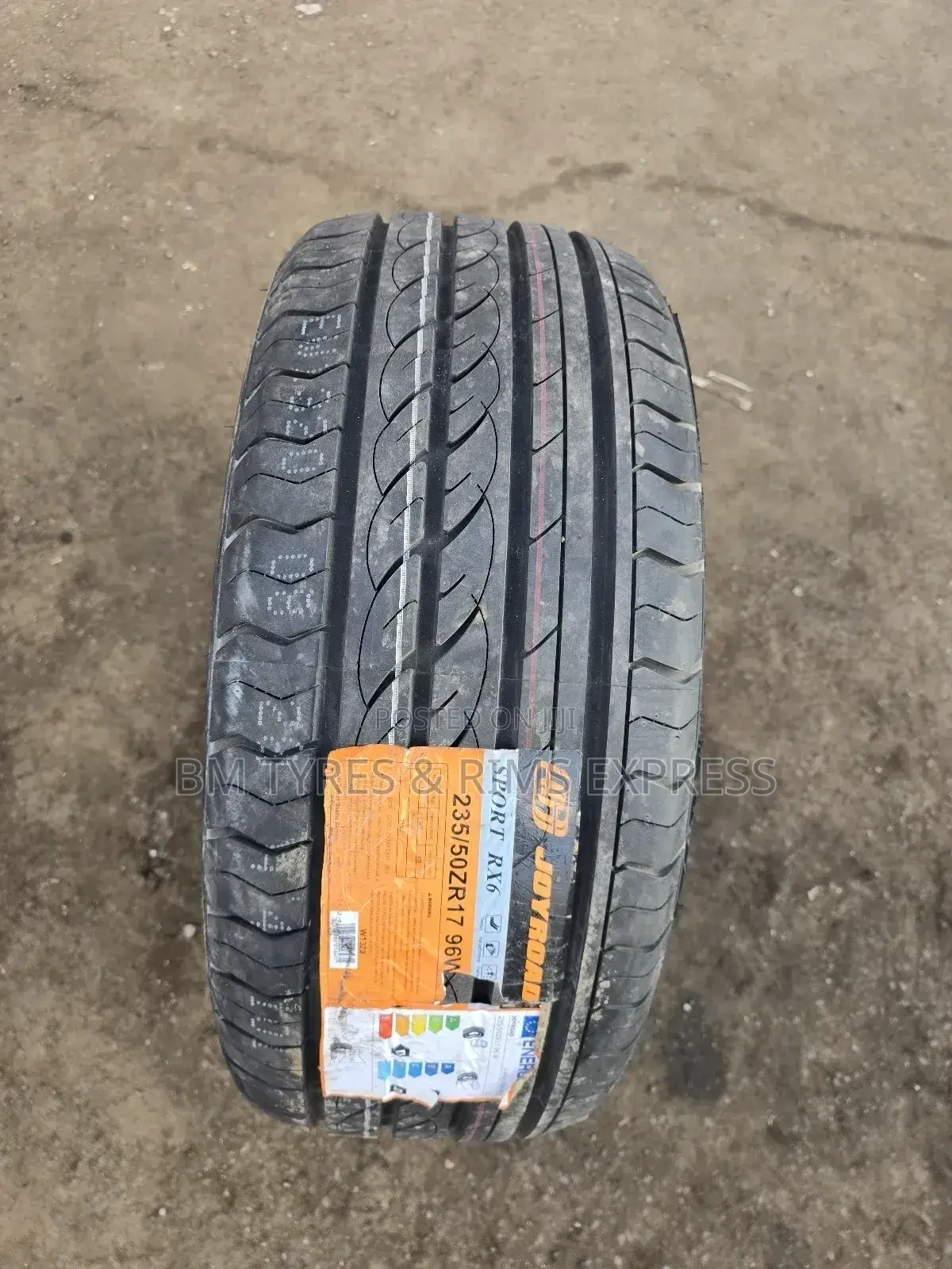 235 /50 R17 Centera Tyres.