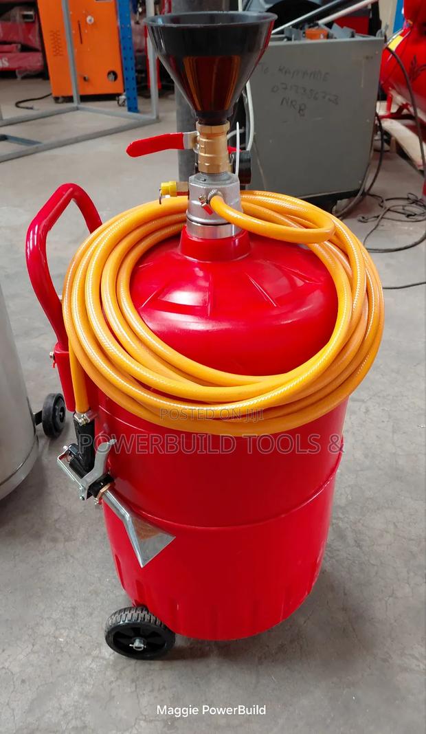 80l Plastic Foaming Machine/Foam Dispenser - thumbnail 3