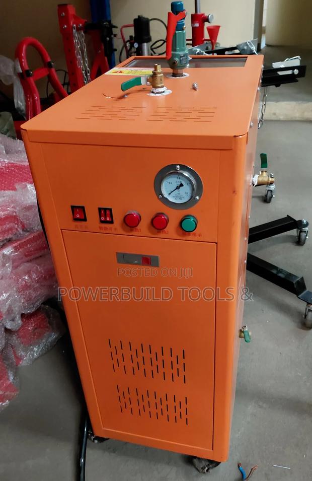 Pressurised Steam Carwash Machine For Engine Wash - thumbnail 3