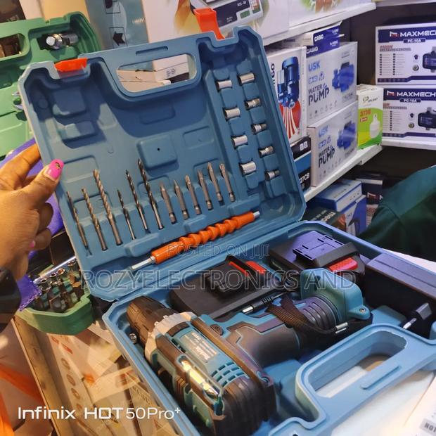 Makita Cordless Drill - thumbnail 3