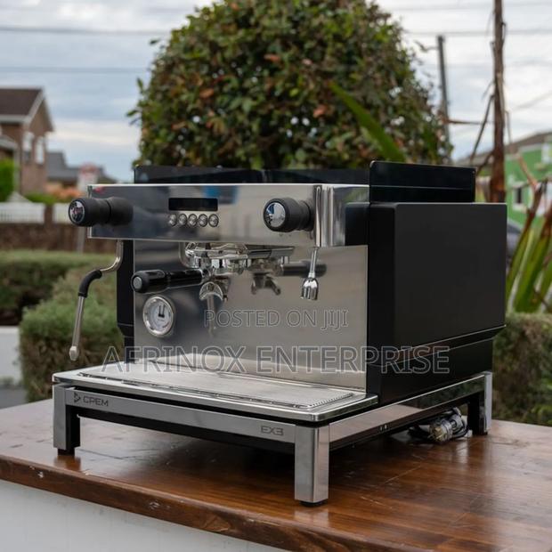 Commercial Expresso Coffee Maker Machine for Baristas - main view