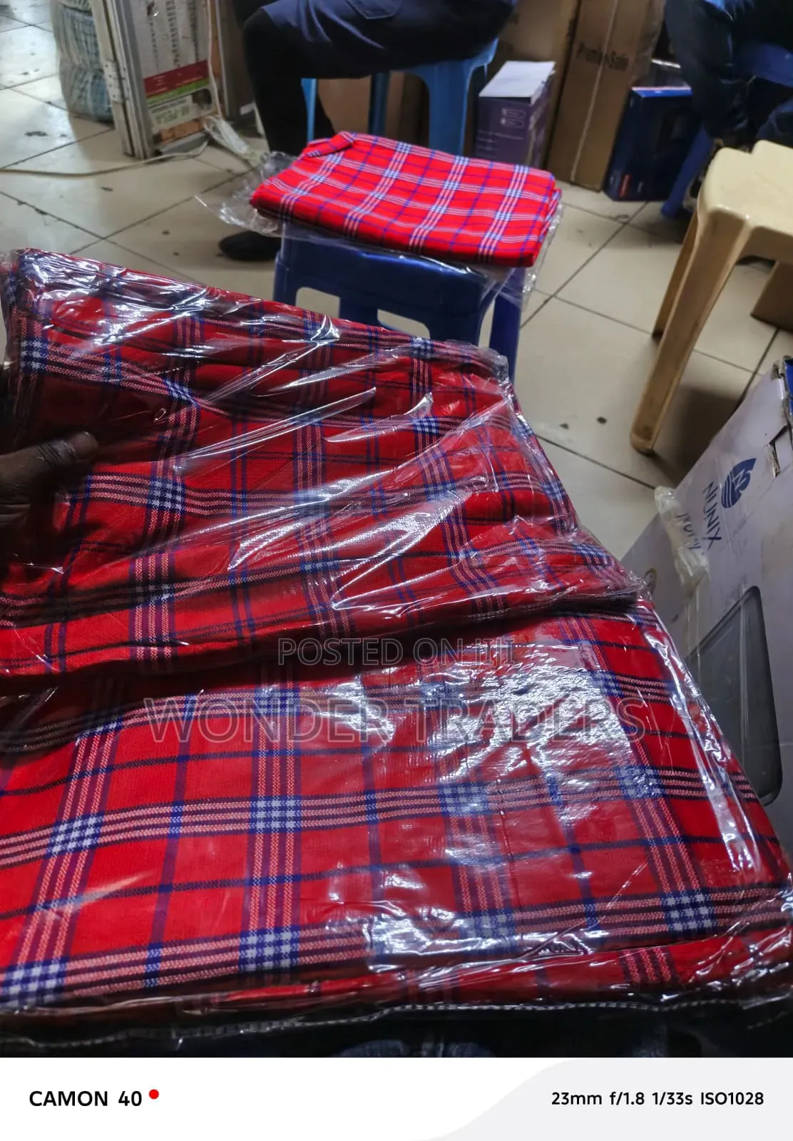 *Masaai Shuka Maasai Shuka .