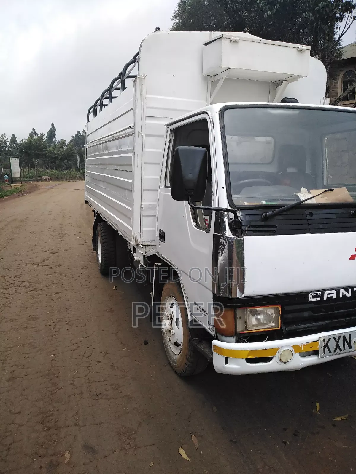 Mitsubishi Canter 4d32