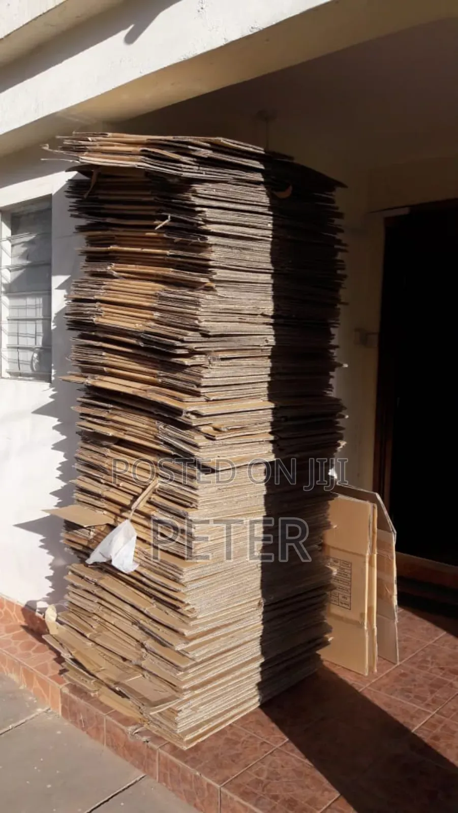 We Selling and Buying Cartons