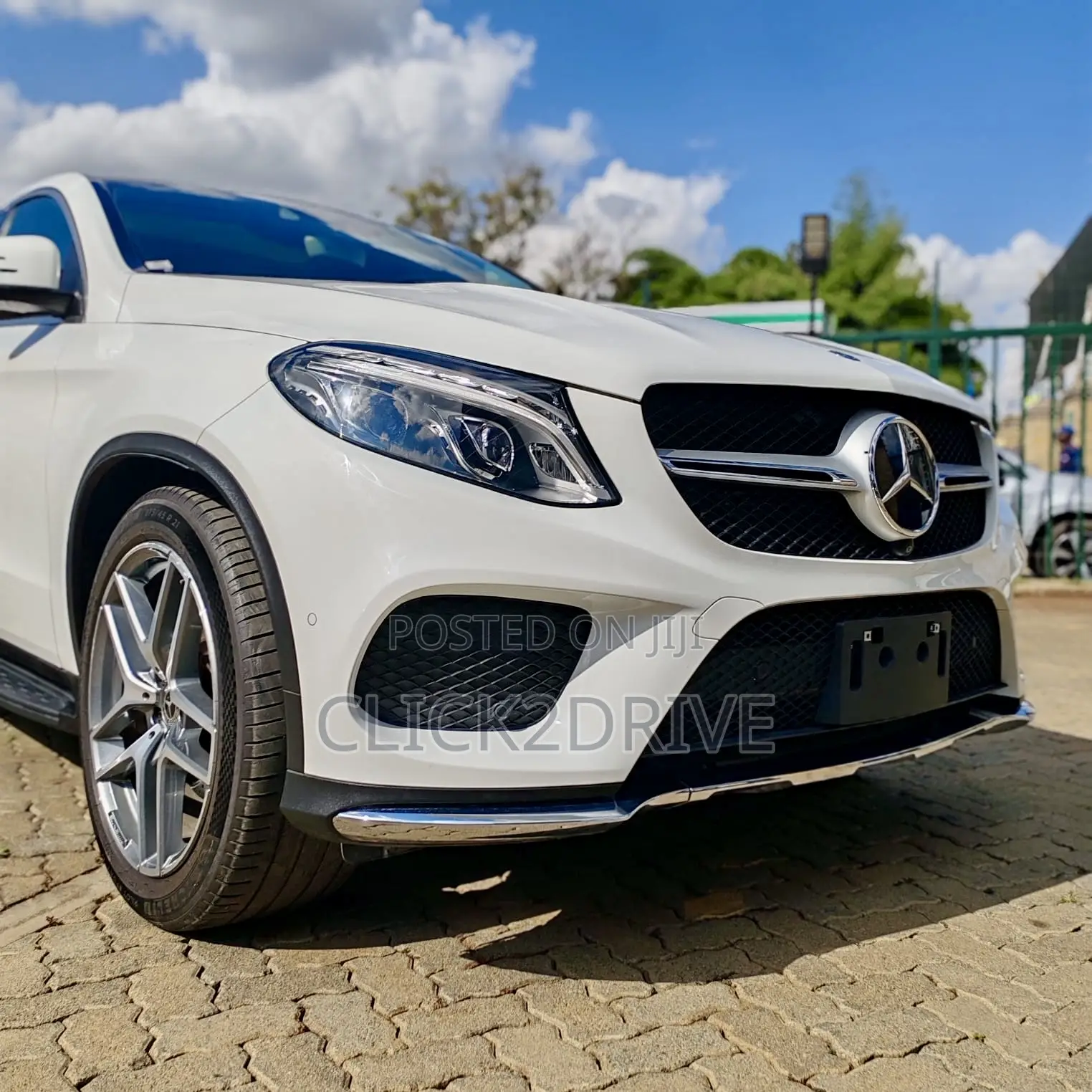 Mercedes-Benz GLE-Class GLE 350d 4MATIC 2017 White