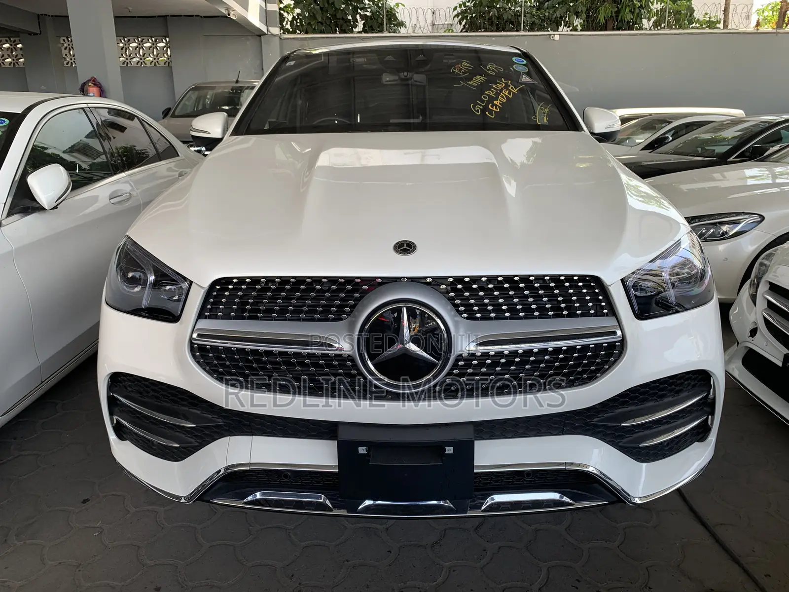 Mercedes-Benz GLE-Class GLE 400d 4MATIC 2020 White